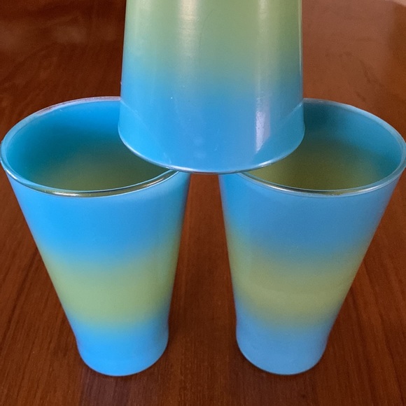 VTG 3 Ombré Drinking Glasses - Picture 2 of 8